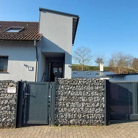 Grosse Tolle 4 Zimmer Ferienwohnung Im Herzen Des Odenwaldes Mörlenbach Kültér fotó