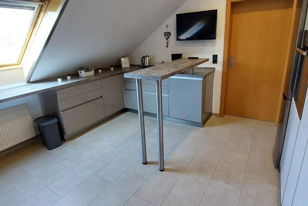 Grosse Tolle 4 Zimmer Ferienwohnung Im Herzen Des Odenwaldes Mörlenbach Kültér fotó