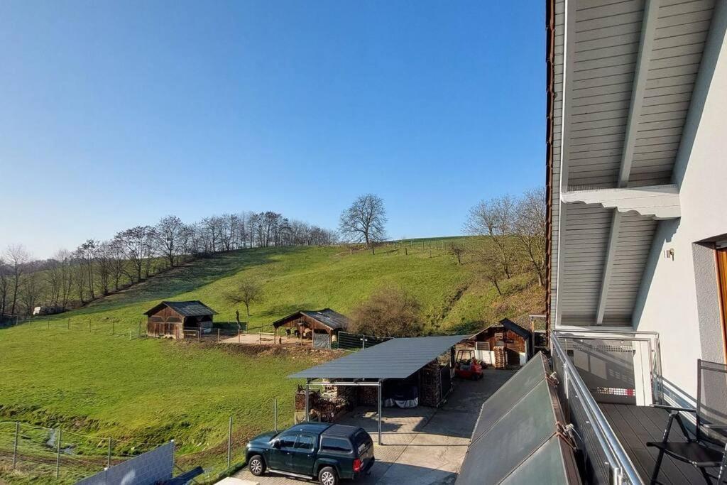 Grosse Tolle 4 Zimmer Ferienwohnung Im Herzen Des Odenwaldes Mörlenbach Kültér fotó
