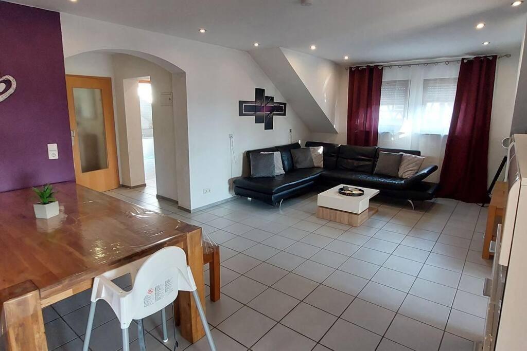 Grosse Tolle 4 Zimmer Ferienwohnung Im Herzen Des Odenwaldes Mörlenbach Kültér fotó